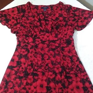 Beautiful Bold Floral Chaps Flowy Sleeves & Skirt